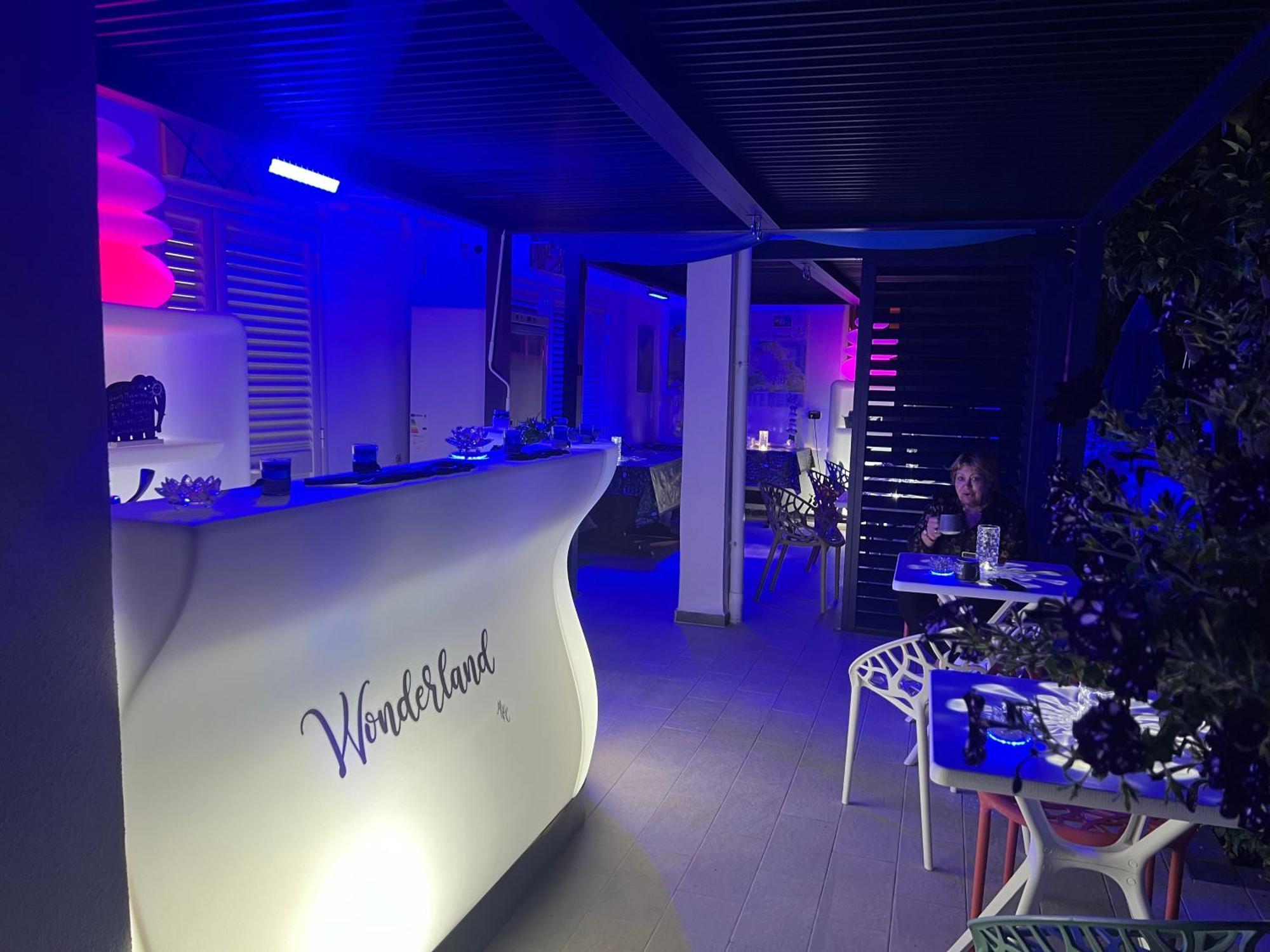 Hotel Wonderland San Teodoro  Exterior foto